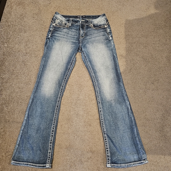 Womans Miss Me jeans - Picture 1 of 4
